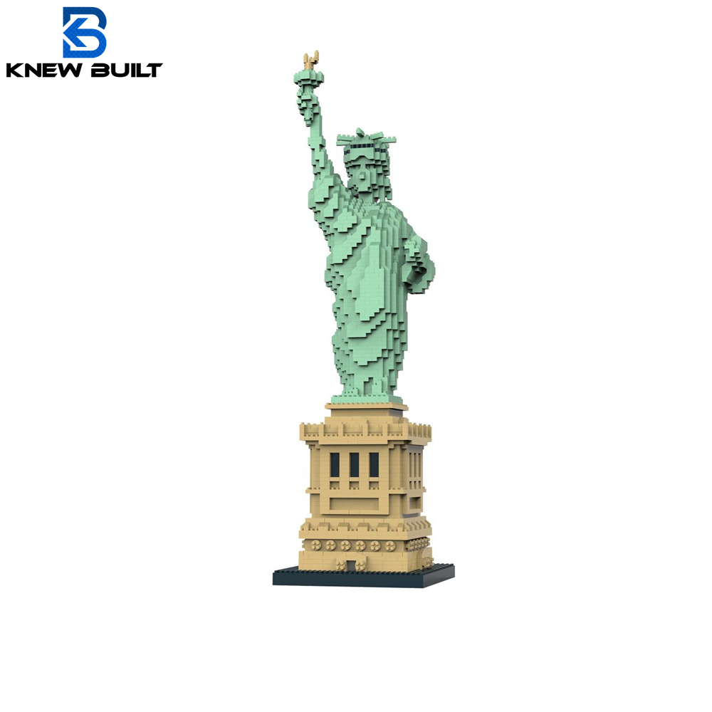 Liberty Enlightened USA Statue - Lego Set Creator review and price