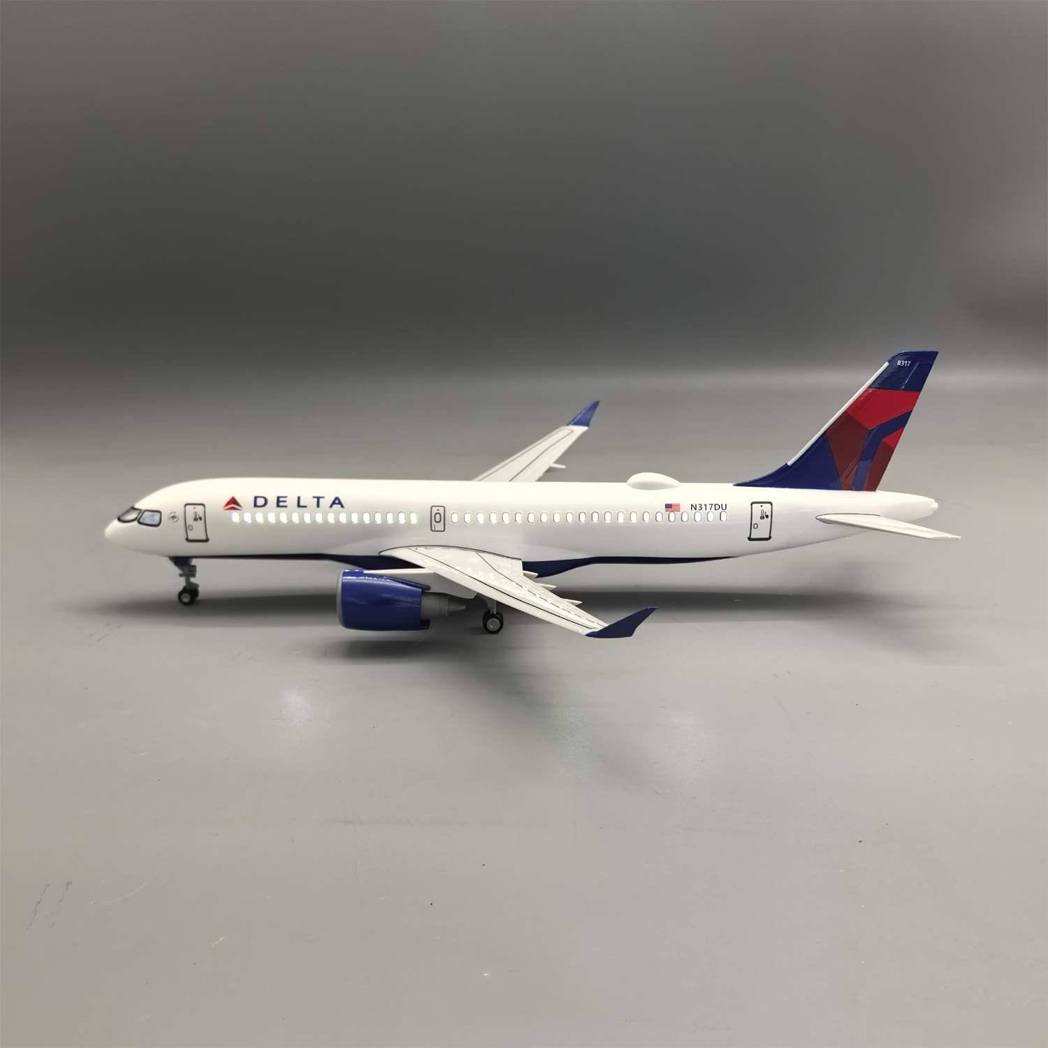 1/100 Scale Delta Air A220-300 - Model Airplane Plastic review and price