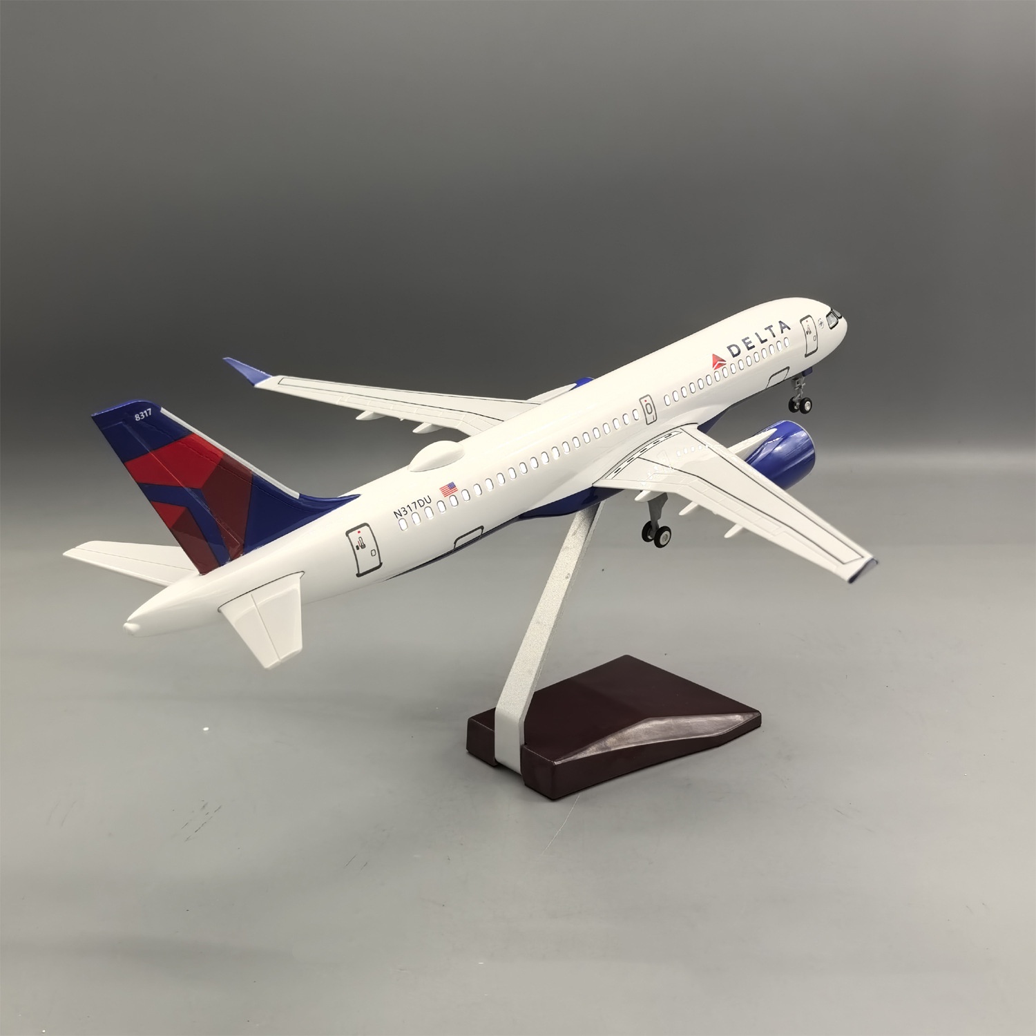 1/100 Scale Delta Air A220-300 - Model Airplane Plastic review and price